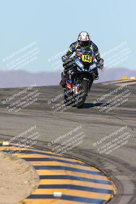 media/Feb-03-2024-SoCal Trackdays (Sat) [[767c60a41c]]/1-Turns 9 and 10 (940am)/